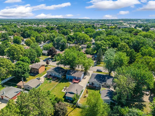 3821 15th Avenue NW, Rochester, MN 55901