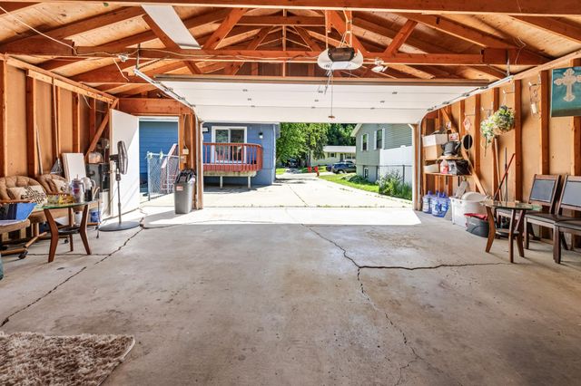 3821 15th Avenue NW, Rochester, MN 55901