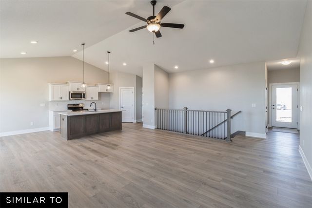 2611 NW Fairfield Drive, Ankeny, IA 50023