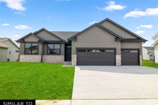 2611 NW Fairfield Drive, Ankeny, IA 50023