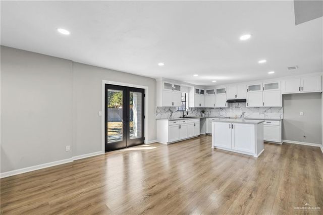 2719 N Ohio Avenue, Weslaco, TX 78599