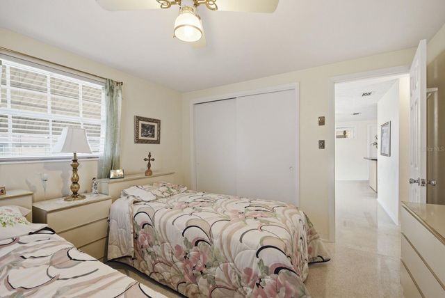 5024 ODYSSEY AVENUE, Holiday, FL 34690