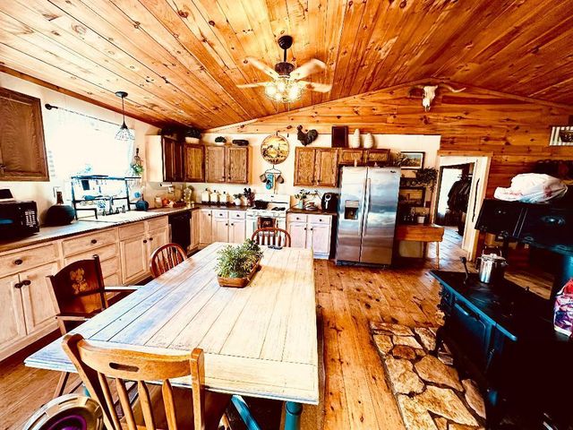 12494 Co Rd Oa, Mountain View, MO 65548