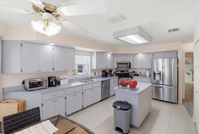 685 W COLBERT COURT, Beverly Hills, FL 34465