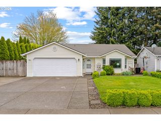 105 WILSHIRE Way, Kelso, WA 98626