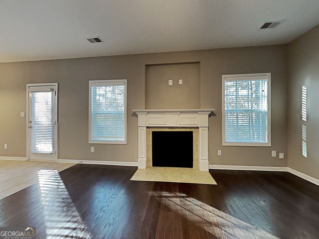 337 Cliffhaven Circle, Newnan, GA 30263