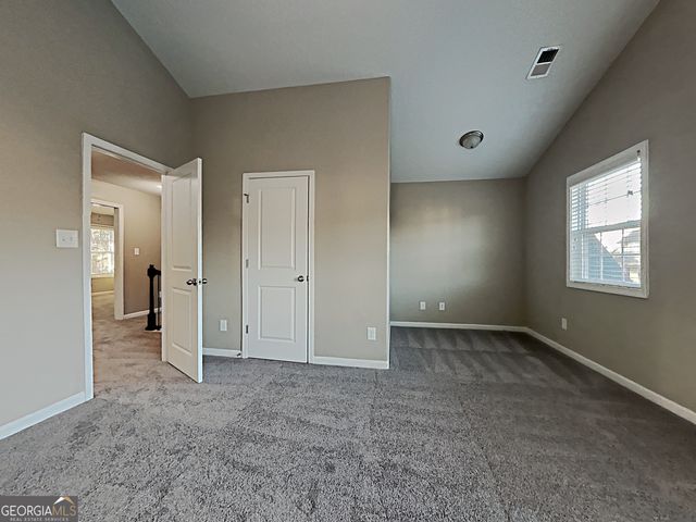 337 Cliffhaven Circle, Newnan, GA 30263