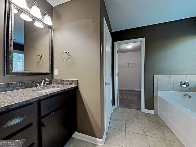 337 Cliffhaven Circle, Newnan, GA 30263