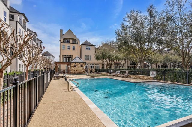 1721 Upland Lakes, Houston, TX 77043