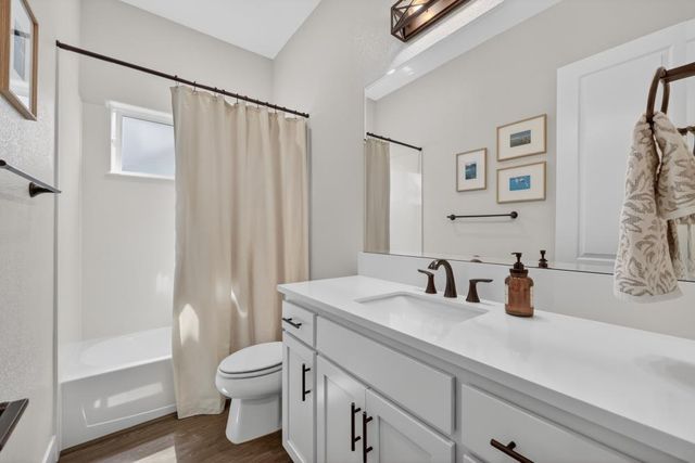 3008 Hemet Way, Roseville, CA 95747