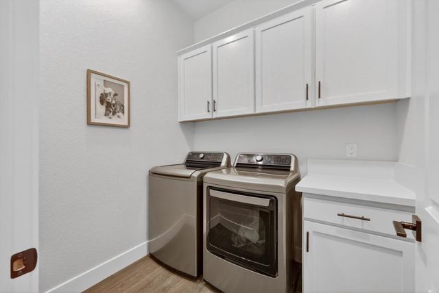 3008 Hemet Way, Roseville, CA 95747