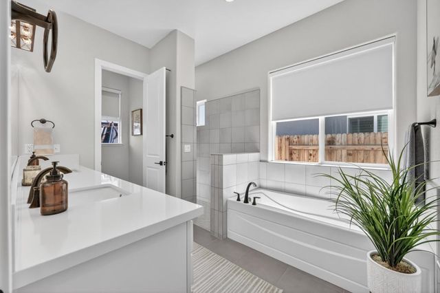 3008 Hemet Way, Roseville, CA 95747