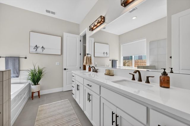 3008 Hemet Way, Roseville, CA 95747