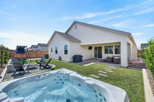 3008 Hemet Way, Roseville, CA 95747