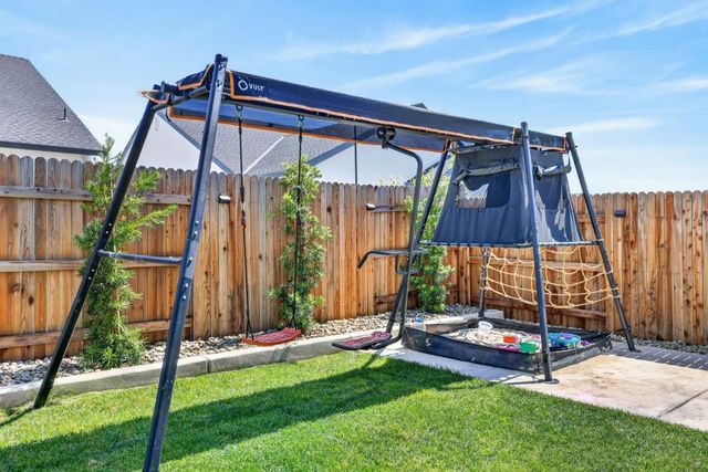 3008 Hemet Way, Roseville, CA 95747