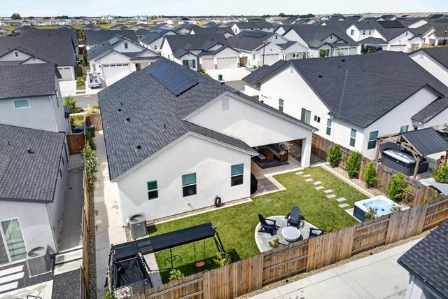 3008 Hemet Way, Roseville, CA 95747