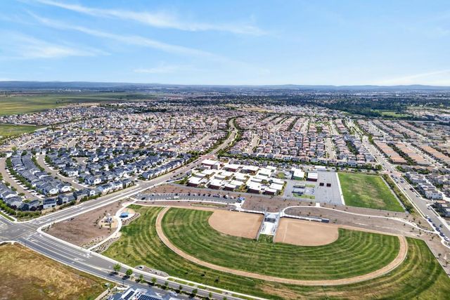 3008 Hemet Way, Roseville, CA 95747