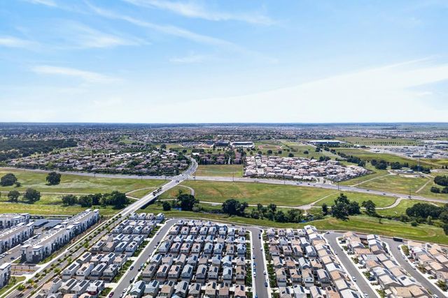 3008 Hemet Way, Roseville, CA 95747