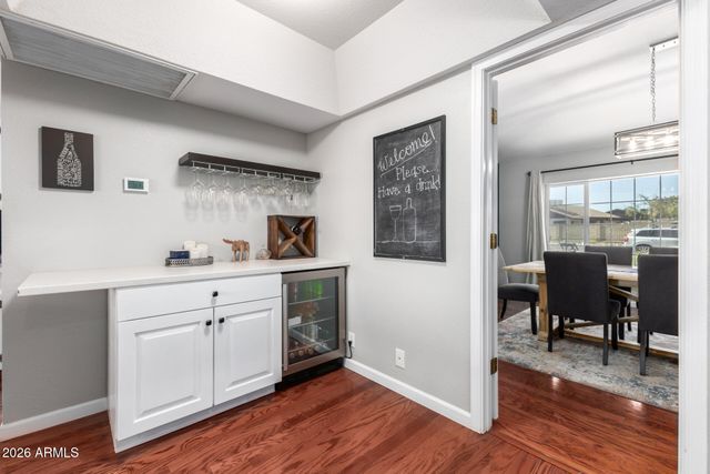 927 W CARMEN Street, Tempe, AZ 85283