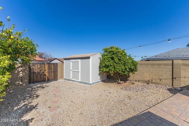 927 W CARMEN Street, Tempe, AZ 85283