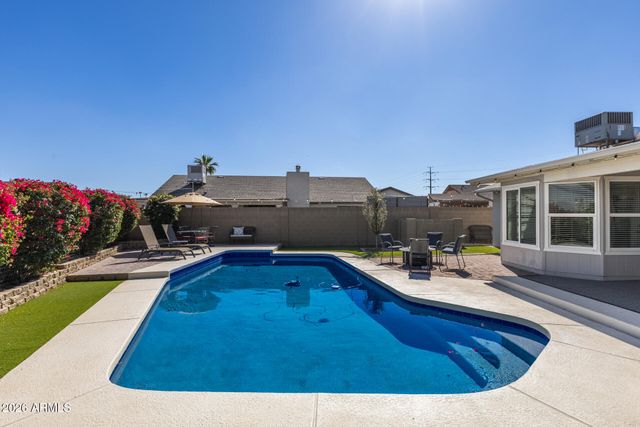 927 W CARMEN Street, Tempe, AZ 85283