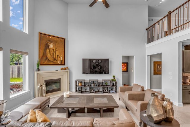 80 Perennial Canyon Drive, Tomball, TX 77375
