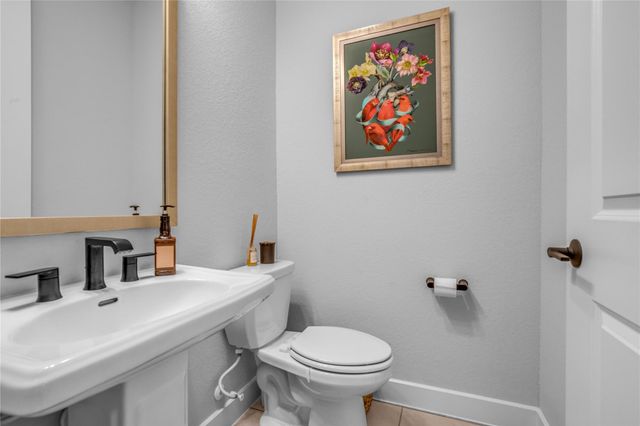 80 Perennial Canyon Drive, Tomball, TX 77375