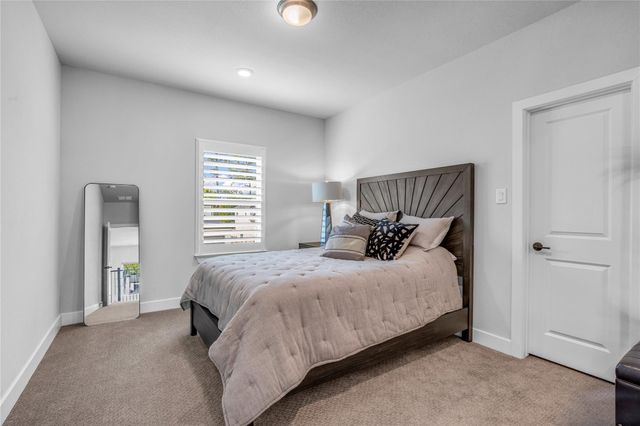 80 Perennial Canyon Drive, Tomball, TX 77375