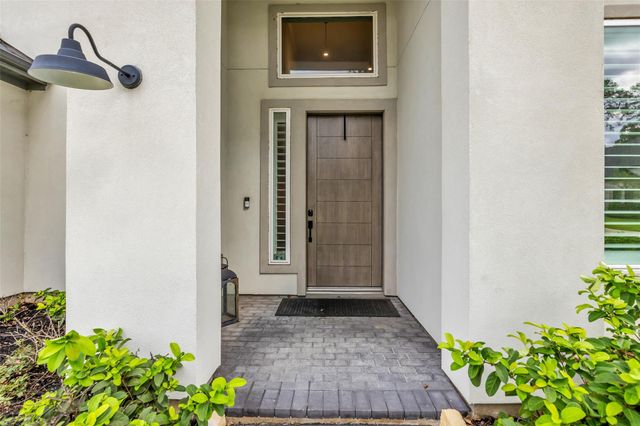80 Perennial Canyon Drive, Tomball, TX 77375