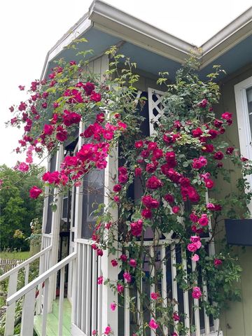 400 Harris Street, Huntsville, AR 72740