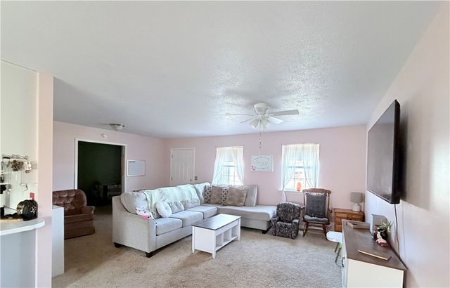 400 Harris Street, Huntsville, AR 72740