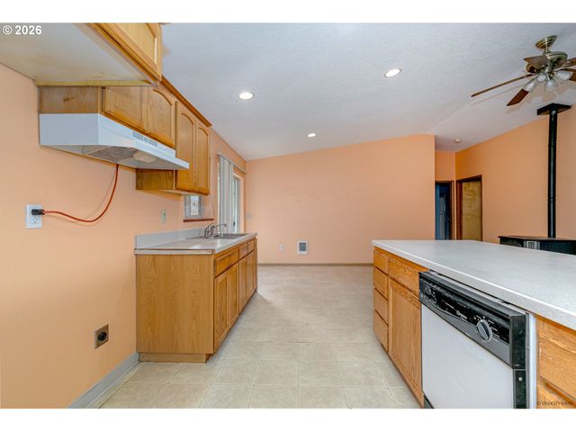 35350 Se CALICO Rd, Boring, OR 97009