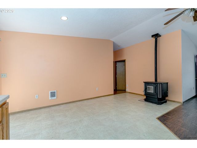 35350 Se CALICO Rd, Boring, OR 97009