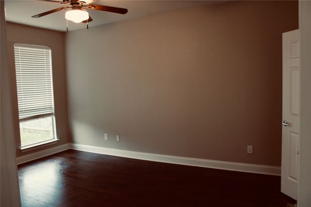 10240 Los Barros Trail, Fort Worth, TX 76177