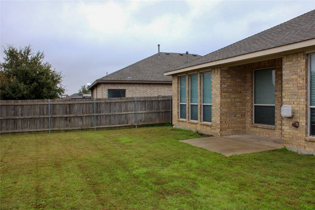 10240 Los Barros Trail, Fort Worth, TX 76177