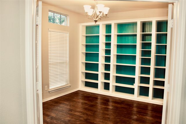 10240 Los Barros Trail, Fort Worth, TX 76177