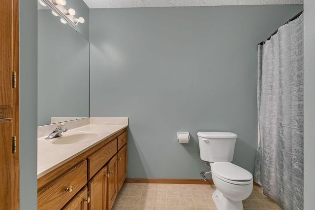 405 12th Avenue NW, Isanti, MN 55040