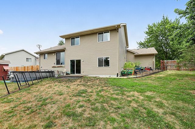 405 12th Avenue NW, Isanti, MN 55040