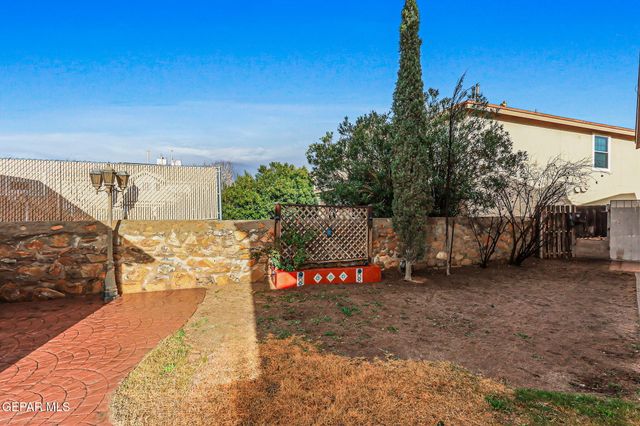 14021 Cliff Rose Court, Horizon City, TX 79928