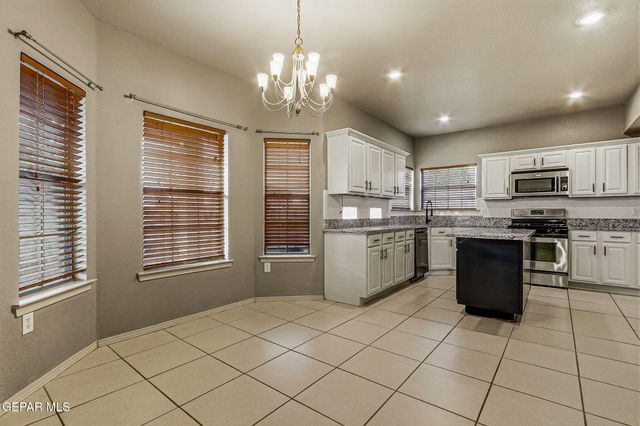 14021 Cliff Rose Court, Horizon City, TX 79928