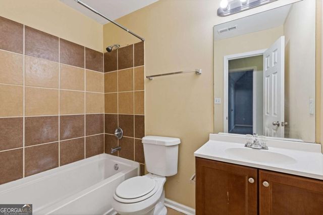 2907 Oakvale Falls Drive, Decatur, GA 30034