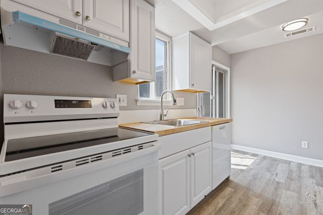 844 Manning Villas Court SW, Marietta, GA 30064