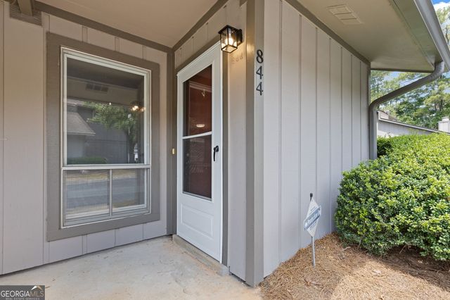 844 Manning Villas Court SW, Marietta, GA 30064