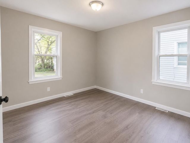 20100 E Eight Mile Road, Harper Woods City, MI 48225
