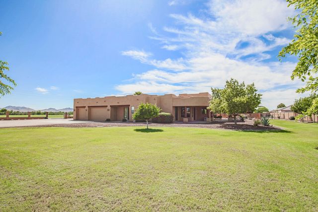 21908 W BELOAT Road, Buckeye, AZ 85326