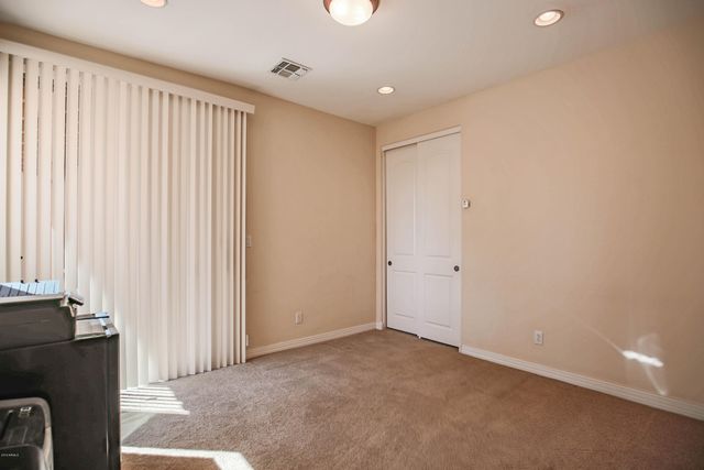 21908 W BELOAT Road, Buckeye, AZ 85326