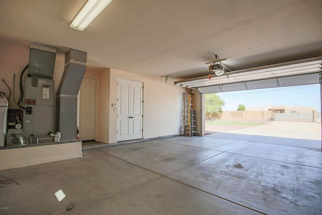 21908 W BELOAT Road, Buckeye, AZ 85326