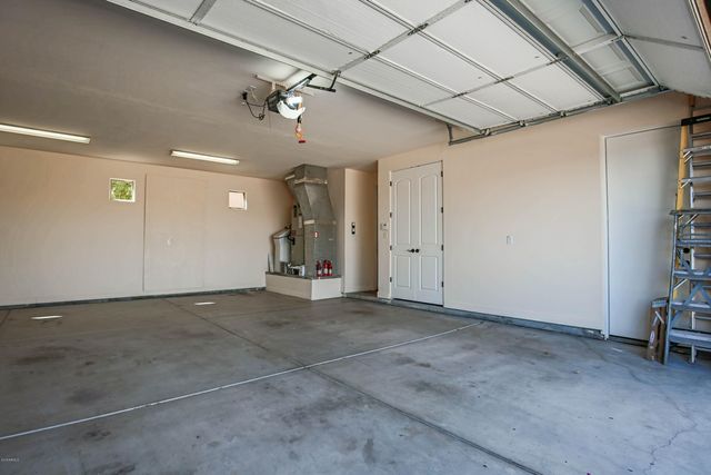21908 W BELOAT Road, Buckeye, AZ 85326
