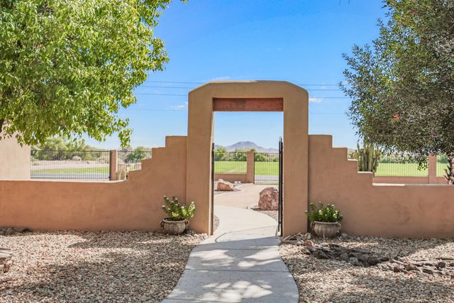 21908 W BELOAT Road, Buckeye, AZ 85326