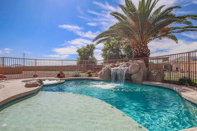 21908 W BELOAT Road, Buckeye, AZ 85326